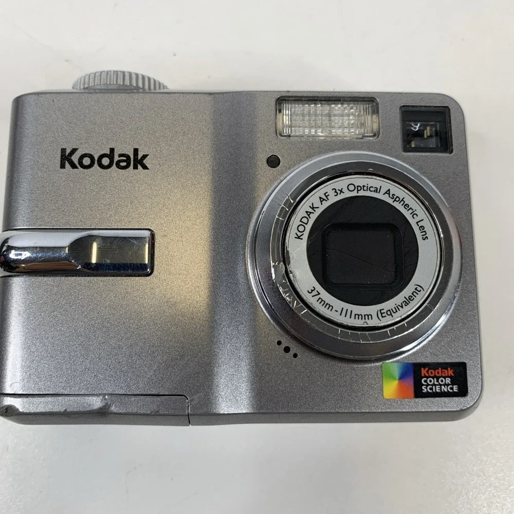 Kodak EasyShare‎ C743 Digital Camera – Silver – FOR PARTS